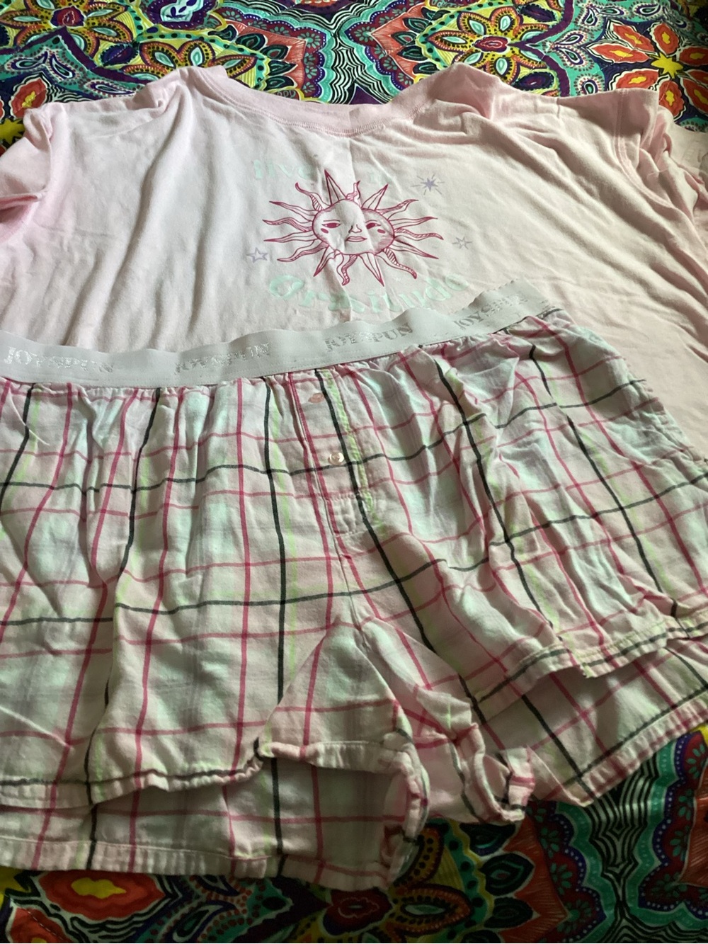 Women’s Pink Sun Graphic Pajama Set - Soft Sleep Tee & Plaid Shorts